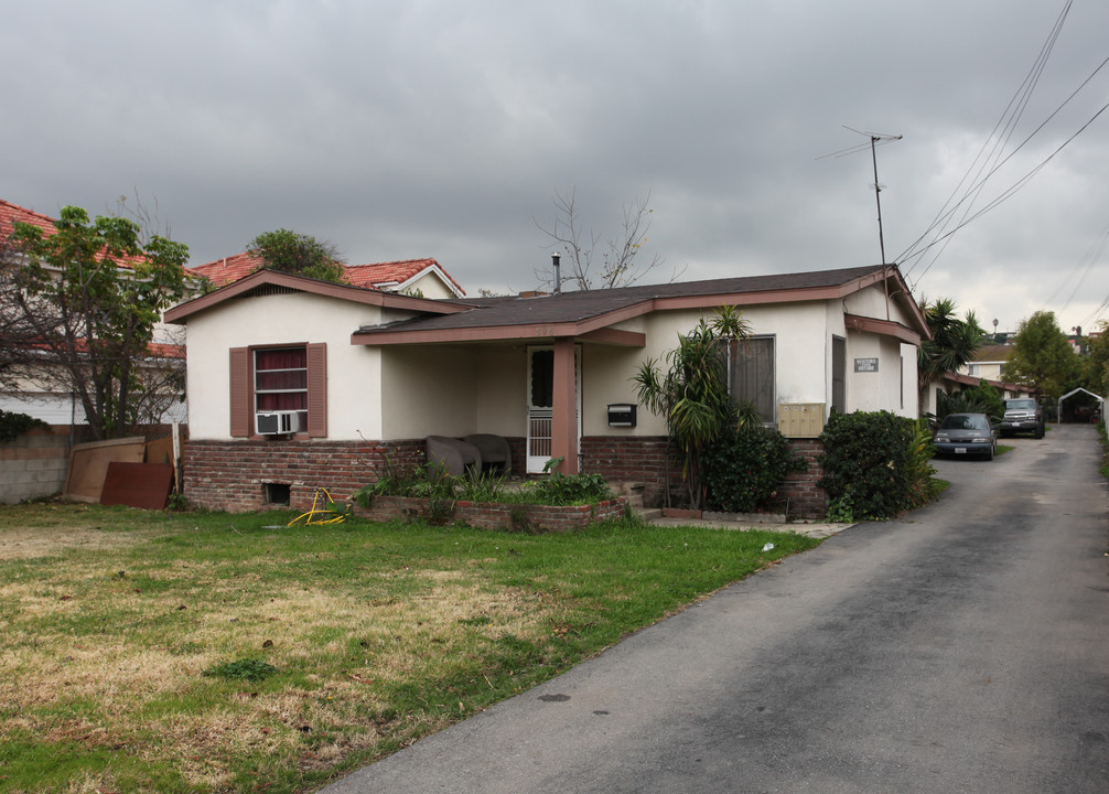 808 E Newmark in Monterey Park, CA - Building Photo