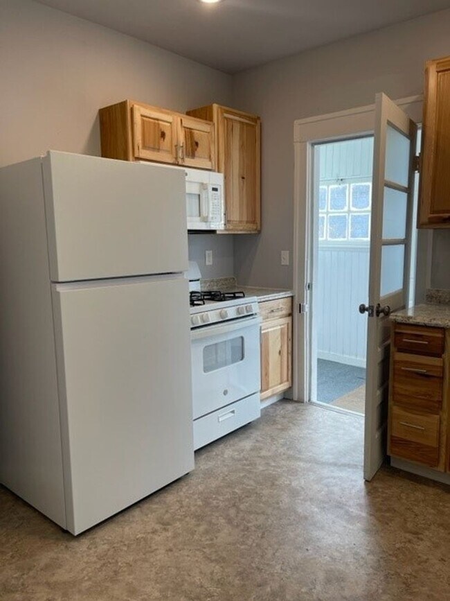 3310 6th Ave in Tacoma, WA - Building Photo - Building Photo