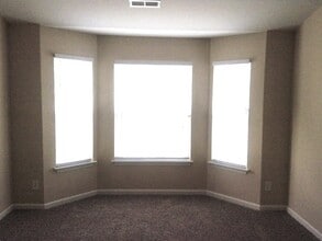 770 Peachtree Meadows Cir in Kernersville, NC - Building Photo - Building Photo