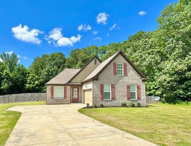property at 156 Crimsonwood Dr