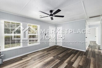 6636 Dorian Dr in Union City, GA - Building Photo - Building Photo