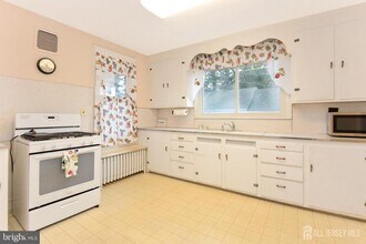 3728 US-1 in Princeton, NJ - Building Photo - Building Photo