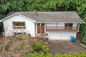 1803 Camelot Park SW in Olympia, WA - Building Photo - Building Photo