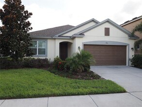 995 Molly Cir in Sarasota, FL - Building Photo - Building Photo