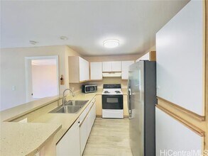 95-270-270 Waikalani Dr in Mililani, HI - Foto de edificio - Building Photo