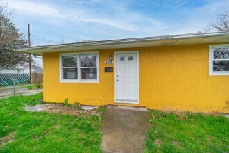 883 Akola Ave in Columbus, OH - Building Photo - Building Photo