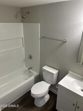 138 S 54th St in Mesa, AZ - Foto de edificio - Building Photo