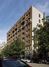 Heathcote Hall in New York, NY - Building Photo - Building Photo