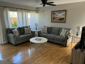 828 Padua Ln in Clearwater, FL - Building Photo - Building Photo