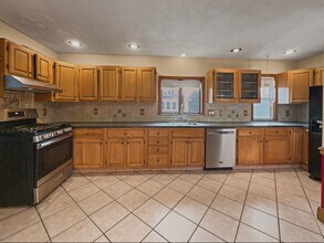 71 Paine St in Winthrop, MA - Building Photo - Building Photo