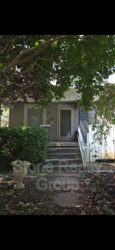 property at 2025 S 7th St