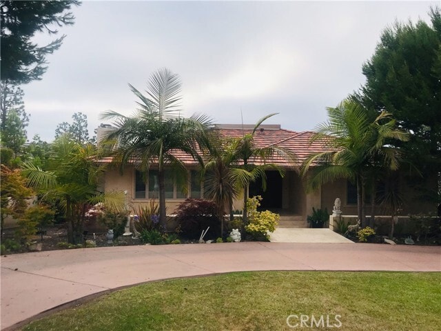 property at 2725 Palos Verdes Dr W