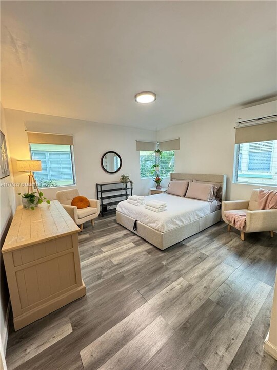 1027 Euclid Ave in Miami Beach, FL - Building Photo