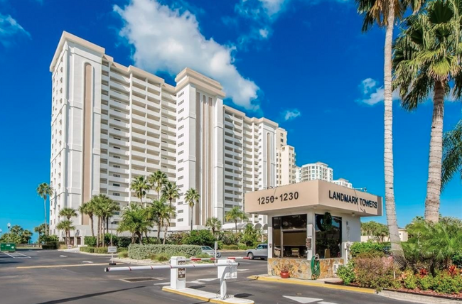 1230 Gulf Blvd, Unit 1608 in Clearwater, FL - Foto de edificio - Building Photo