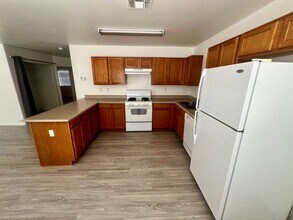 6685 Ocotillo Ave in Twentynine Palms, CA - Building Photo - Building Photo
