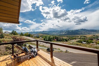 6250 Mountain View Dr in Park City, UT - Building Photo - Building Photo