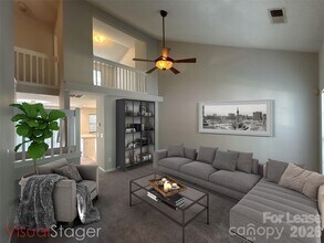 6041 Cougar Ln in Charlotte, NC - Foto de edificio - Building Photo