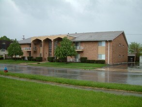 Miramor South in Dayton, OH - Foto de edificio - Building Photo