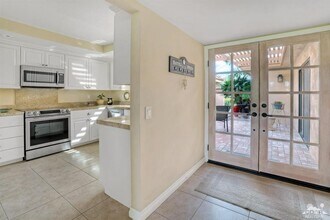 48 Palma Dr in Rancho Mirage, CA - Building Photo - Building Photo