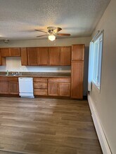 100 B St in Fairbanks, AK - Foto de edificio - Building Photo