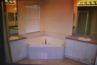 4702 Tealwood Tr in Wesley Chapel, FL - Building Photo - Building Photo