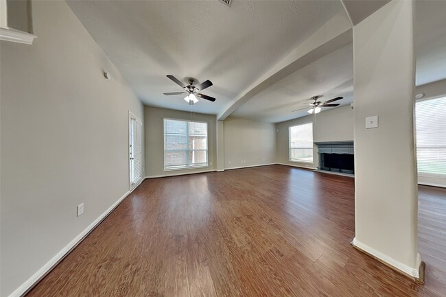 property at 19819 Sternwood Manor Dr