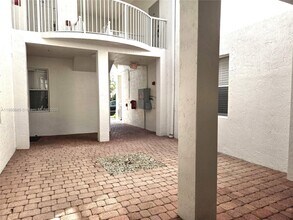 4465 SW 160th Ave in Miramar, FL - Building Photo - Building Photo