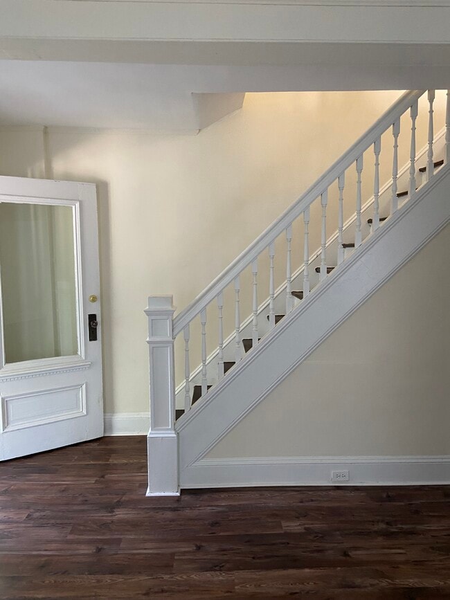 316 Denison St in Highland Park, NJ - Foto de edificio - Building Photo