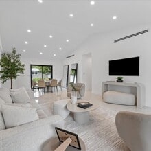 475 NW 87th St in El Portal, FL - Building Photo - Building Photo