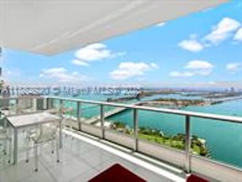 property at 900 Biscayne Blvd