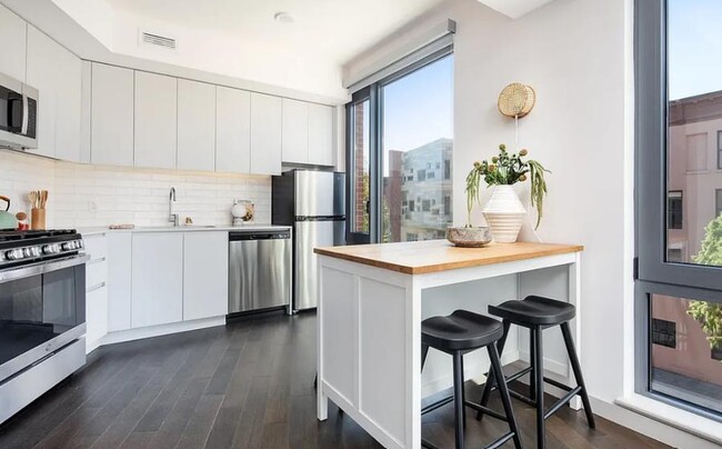 445 Grand Ave in Brooklyn, NY - Building Photo - Building Photo
