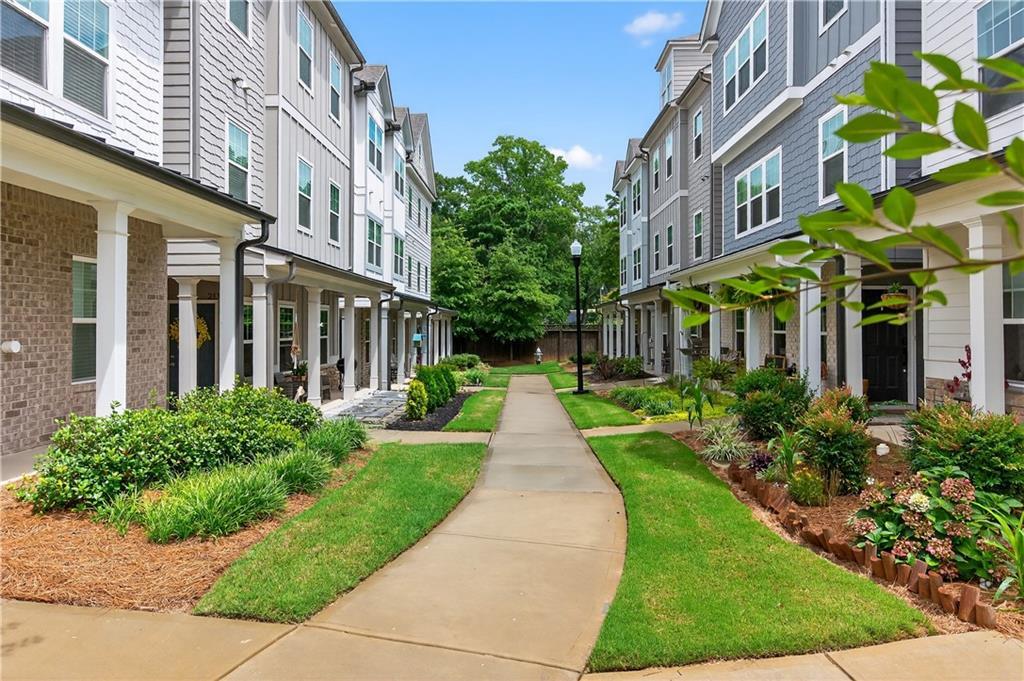 2110 Wesson Ct in Kennesaw, GA - Building Photo