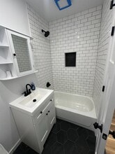 64-11 65th Pl in Queens, NY - Building Photo - Building Photo