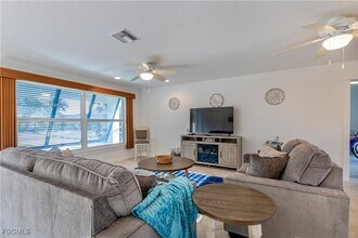 2790 Teal Ct in Saint James City, FL - Building Photo - Building Photo