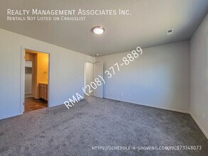 13234 S Catawba River Ave in Nampa, ID - Building Photo - Building Photo