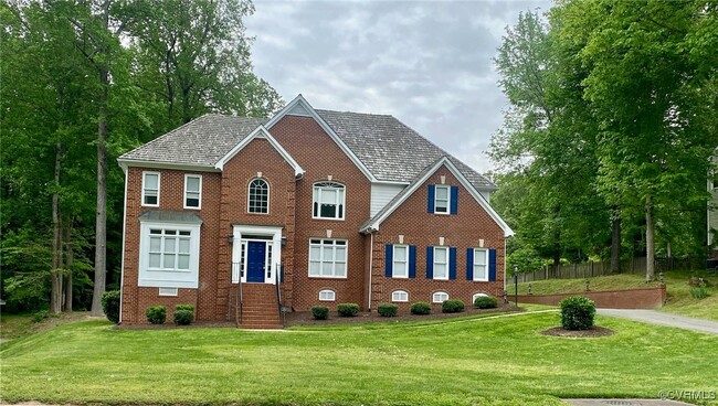 property at 2405 Stemwell Blvd