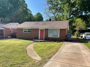 2019 St Mark St in Charlotte, NC - Building Photo - Building Photo