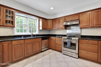 125 Morey Hill Rd in Kingston, NY - Building Photo - Building Photo