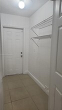2730 NW 15th Ct in Fort Lauderdale, FL - Building Photo - Building Photo