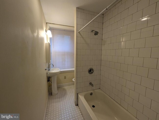 property at 304 W School House Ln