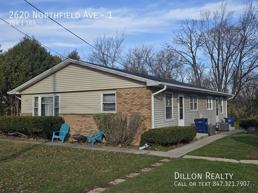 2620 Northfield Ave in Waukegan, IL - Building Photo
