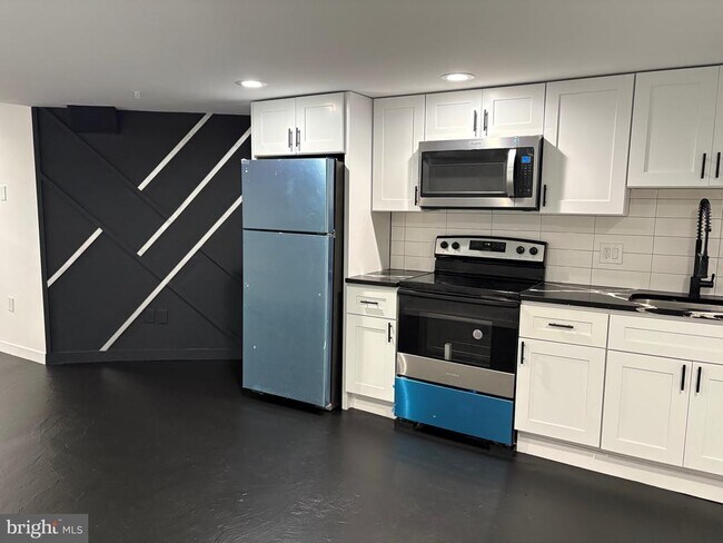 property at 5205 Chester Ave