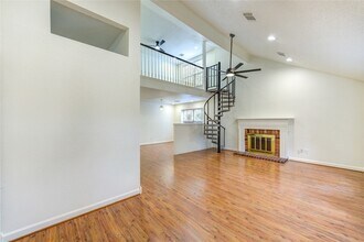 16830 Scenic Gardens Dr in Spring, TX - Building Photo - Building Photo