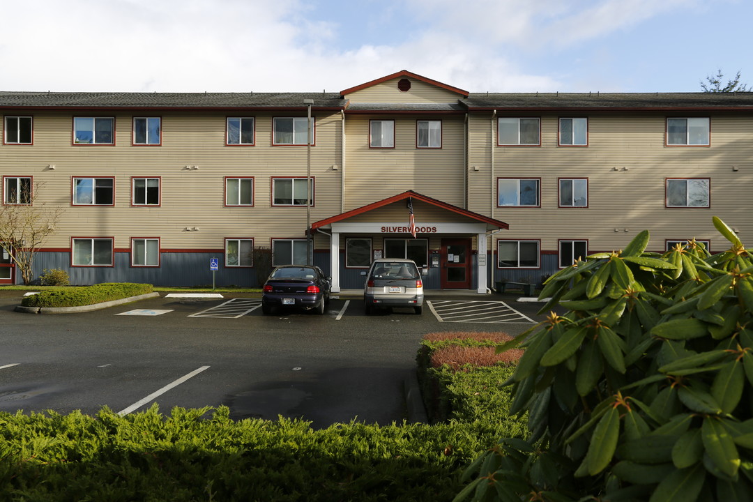 Silver Woods in Everett, WA - Building Photo