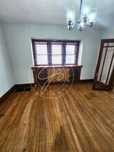 615 Cadillac Ct in Toledo, OH - Foto de edificio - Building Photo