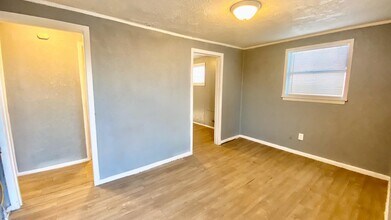 2104 Upland Ave in Lubbock, TX - Building Photo - Building Photo