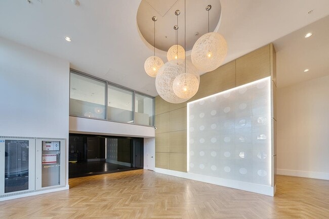 13688 100 Av in Surrey, BC - Building Photo - Building Photo