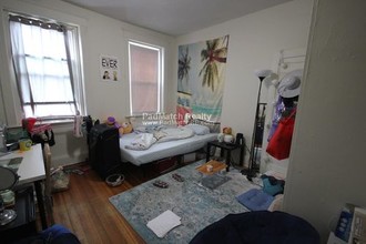 1375 Commonwealth Avenue-Unit -5 in Boston, MA - Building Photo - Building Photo