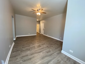 5645-5657 W Washington Blvd in Chicago, IL - Building Photo - Building Photo