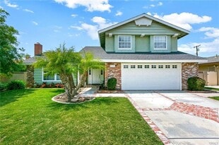 17353 Elm St in Fountain Valley, CA - Building Photo